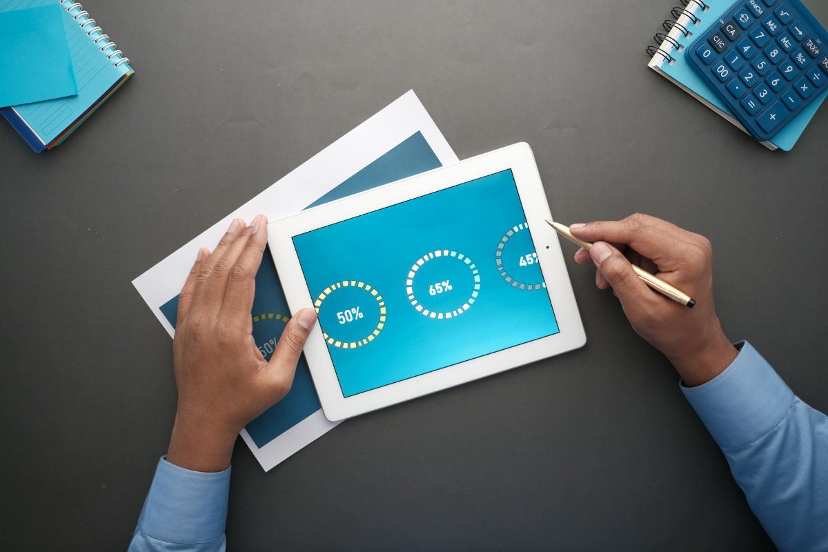 LP改善のためのデータ分析とコンバージョン率最適化