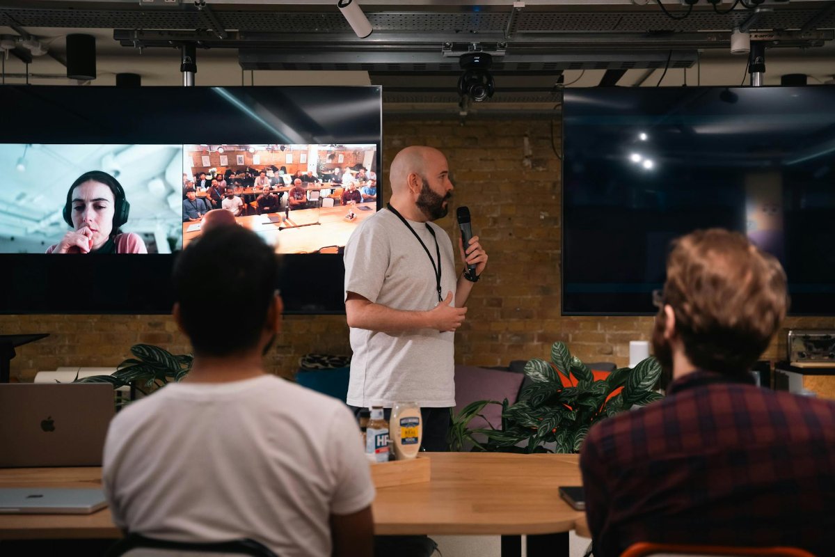 オンラインセミナーに参加する見込み客